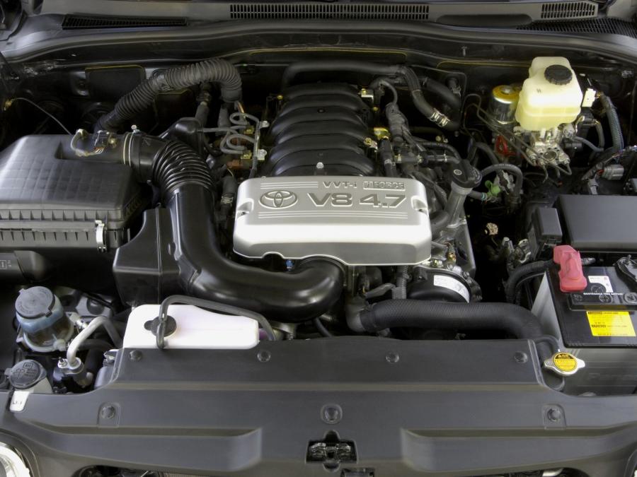  Toyota 4Runner 2005 года  (фото 7 из 21)